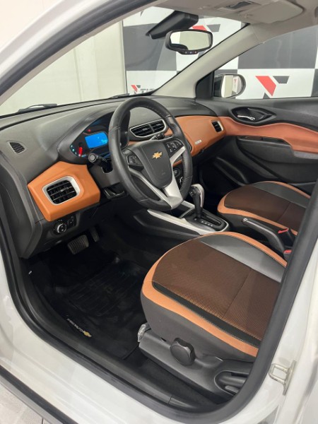 CHEVROLET ONIX HATCH ACTIV 1.4 8V FLEX 5P AUT. 2018/2018 TIAGO AUTOMÓVEIS VENÂNCIO AIRES / Carros no Vale CHEVROLET ONIX HATCH ACTIV 1.4 8V FLEX 5P AUT. 2018/2018 TIAGO AUTOMÓVEIS VENÂNCIO AIRES / Carros no Vale