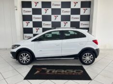 CHEVROLET ONIX HATCH ACTIV 1.4 8V FLEX 5P AUT. 2018/2018 TIAGO AUTOMÓVEIS VENÂNCIO AIRES / Carros no Vale