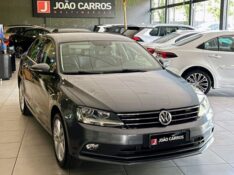 VOLKSWAGEN JETTA 2.0 TSI HIGHLINE 2017/2017 JOÃO CARROS MULTIMARCAS GUAPORÉ / Carros no Vale