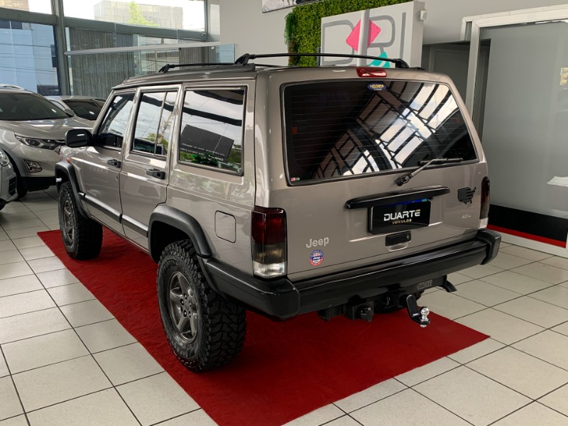 JEEP CHEROKEE 4.0 SPORT 4X4 12V 1998/1998 DUARTE VEÍCULOS PORTO ALEGRE / Carros no Vale