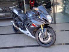 SUZUKI MOTOS GSX R 750 SRAD /2016 DE CONTO AUTOMÓVEIS SARANDI / Carros no Vale