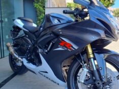 SUZUKI MOTOS GSX R 750 SRAD /2016 DE CONTO AUTOMÓVEIS SARANDI / Carros no Vale