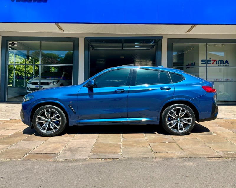 BMW X4 XDRIVE 30I M-SPORT 2.0 TB 252CV 2022/2022 SÉTIMA VEÍCULOS GUAPORÉ / Carros no Vale BMW X4 XDRIVE 30I M-SPORT 2.0 TB 252CV 2022/2022 SÉTIMA VEÍCULOS GUAPORÉ / Carros no Vale