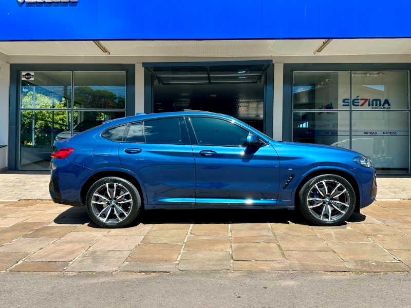BMW X4 XDRIVE 30I M-SPORT 2.0 TB 252CV 2022/2022 SÉTIMA VEÍCULOS GUAPORÉ / Carros no Vale BMW X4 XDRIVE 30I M-SPORT 2.0 TB 252CV 2022/2022 SÉTIMA VEÍCULOS GUAPORÉ / Carros no Vale