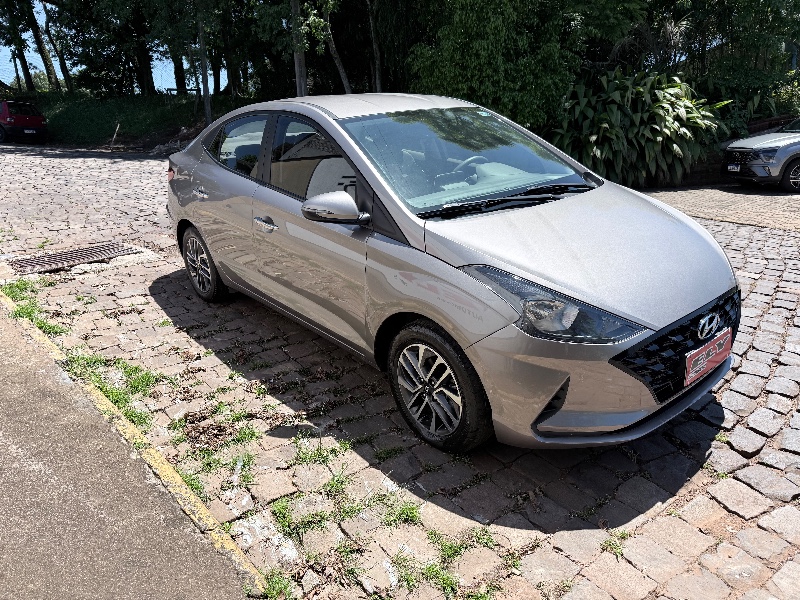 HYUNDAI HB20S 1.0 PLATINUM 12V TURBO 2022/2022 ELY AUTOMÓVEIS LAJEADO / Carros no Vale