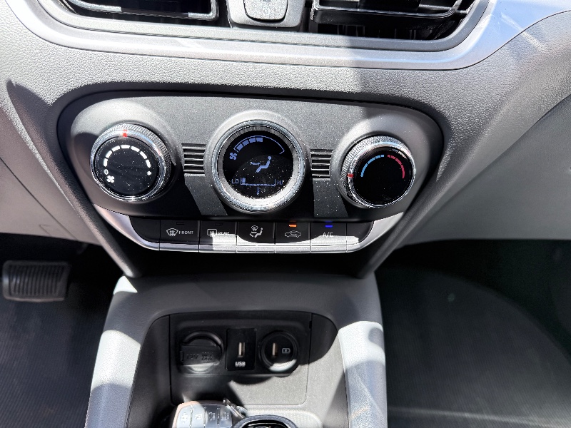 HYUNDAI HB20S 1.0 PLATINUM 12V TURBO 2022/2022 ELY AUTOMÓVEIS LAJEADO / Carros no Vale