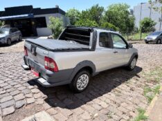 FIAT STRADA WORKING 1.4 MPI FIRE FLEX 8V CD 2013/2013 ELY AUTOMÓVEIS LAJEADO / Carros no Vale