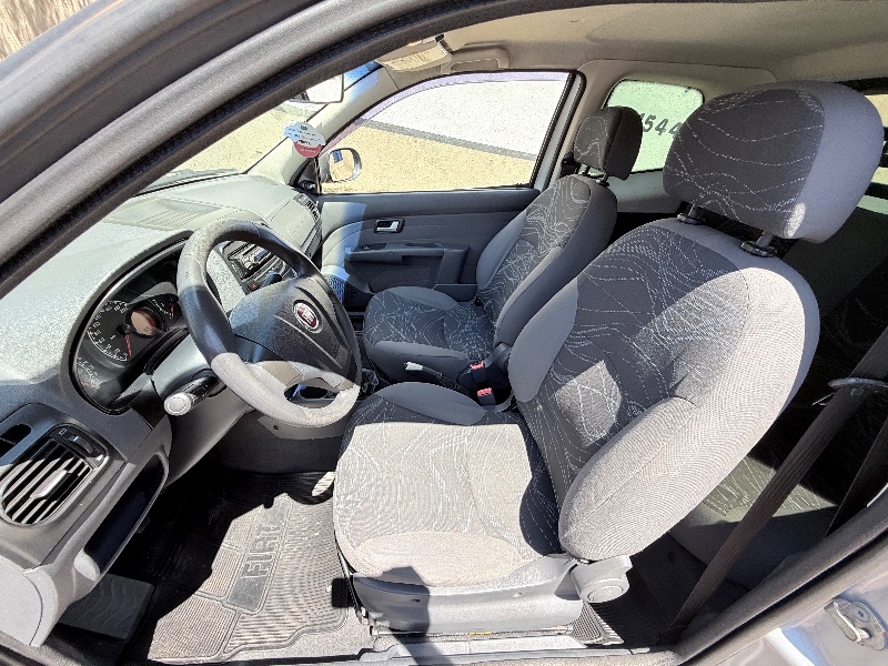 FIAT STRADA WORKING 1.4 MPI FIRE FLEX 8V CD 2013/2013 ELY AUTOMÓVEIS LAJEADO / Carros no Vale