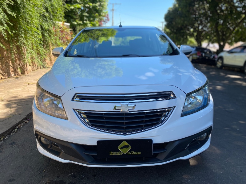 CHEVROLET PRISMA LTZ 1.4 8V 2013/2014 ESTAÇÃO DO CARRO ESTRELA / Carros no Vale