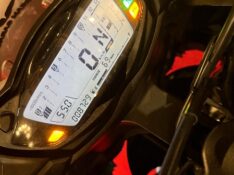 SUZUKI MOTOS GSX /2020 EXCLUSIVO VEÍCULOS SANTA CRUZ DO SUL / Carros no Vale