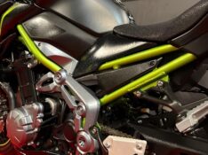 KAWASAKI Z900 /2019 EXCLUSIVO VEÍCULOS SANTA CRUZ DO SUL / Carros no Vale