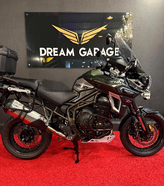TRIUMPH TIGER 1200 EXPLORER /2017 EXCLUSIVO VEÍCULOS SANTA CRUZ DO SUL / Carros no Vale TRIUMPH TIGER 1200 EXPLORER /2017 EXCLUSIVO VEÍCULOS SANTA CRUZ DO SUL / Carros no Vale