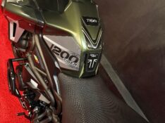 TRIUMPH TIGER 1200 EXPLORER /2017 EXCLUSIVO VEÍCULOS SANTA CRUZ DO SUL / Carros no Vale