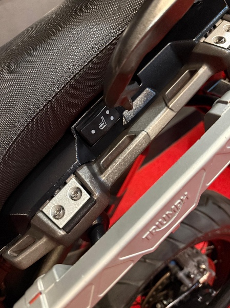 TRIUMPH TIGER 1200 EXPLORER /2017 EXCLUSIVO VEÍCULOS SANTA CRUZ DO SUL / Carros no Vale TRIUMPH TIGER 1200 EXPLORER /2017 EXCLUSIVO VEÍCULOS SANTA CRUZ DO SUL / Carros no Vale