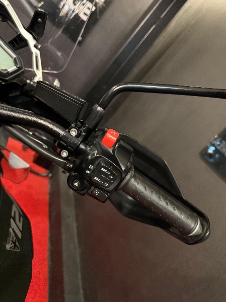 TRIUMPH TIGER 1200 EXPLORER /2017 EXCLUSIVO VEÍCULOS SANTA CRUZ DO SUL / Carros no Vale TRIUMPH TIGER 1200 EXPLORER /2017 EXCLUSIVO VEÍCULOS SANTA CRUZ DO SUL / Carros no Vale