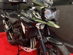 TRIUMPH TIGER 1200 EXPLORER /2017 EXCLUSIVO VEÍCULOS SANTA CRUZ DO SUL / Carros no Vale