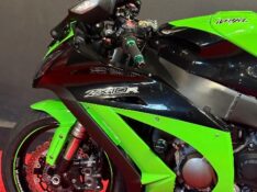 KAWASAKI ZX 10 R NINJA /2012 EXCLUSIVO VEÍCULOS SANTA CRUZ DO SUL / Carros no Vale