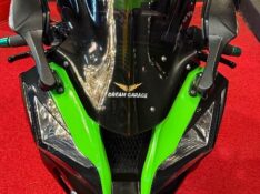 KAWASAKI ZX 10 R NINJA /2012 EXCLUSIVO VEÍCULOS SANTA CRUZ DO SUL / Carros no Vale