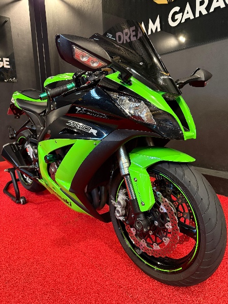 KAWASAKI ZX 10 R NINJA /2012 EXCLUSIVO VEÍCULOS SANTA CRUZ DO SUL / Carros no Vale KAWASAKI ZX 10 R NINJA /2012 EXCLUSIVO VEÍCULOS SANTA CRUZ DO SUL / Carros no Vale