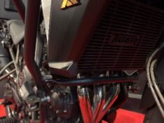 TRIUMPH TIGER 800 XRX /2020 EXCLUSIVO VEÍCULOS SANTA CRUZ DO SUL / Carros no Vale