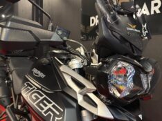 TRIUMPH TIGER 800 XRX /2020 EXCLUSIVO VEÍCULOS SANTA CRUZ DO SUL / Carros no Vale