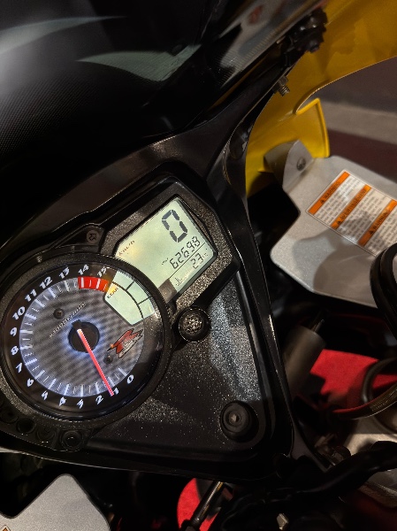 SUZUKI MOTOS GSX R 1000 SRAD /2008 EXCLUSIVO VEÍCULOS SANTA CRUZ DO SUL / Carros no Vale