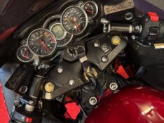 SUZUKI MOTOS GSX 1300 R HAYABUSA /2022 EXCLUSIVO VEÍCULOS SANTA CRUZ DO SUL / Carros no Vale