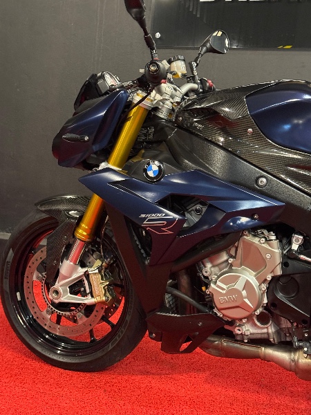 BMW MOTOS S 1000 R /2014 EXCLUSIVO VEÍCULOS SANTA CRUZ DO SUL / Carros no Vale BMW MOTOS S 1000 R /2014 EXCLUSIVO VEÍCULOS SANTA CRUZ DO SUL / Carros no Vale