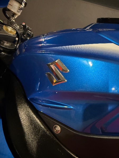 SUZUKI MOTOS GSX R 1000 /2016 EXCLUSIVO VEÍCULOS SANTA CRUZ DO SUL / Carros no Vale SUZUKI MOTOS GSX R 1000 /2016 EXCLUSIVO VEÍCULOS SANTA CRUZ DO SUL / Carros no Vale