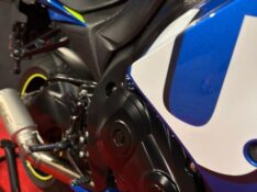 SUZUKI MOTOS GSX R 1000 /2016 EXCLUSIVO VEÍCULOS SANTA CRUZ DO SUL / Carros no Vale