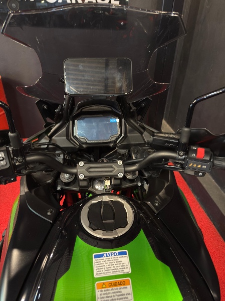 KAWASAKI VERSYS TOURER 650 /2023 EXCLUSIVO VEÍCULOS SANTA CRUZ DO SUL / Carros no Vale