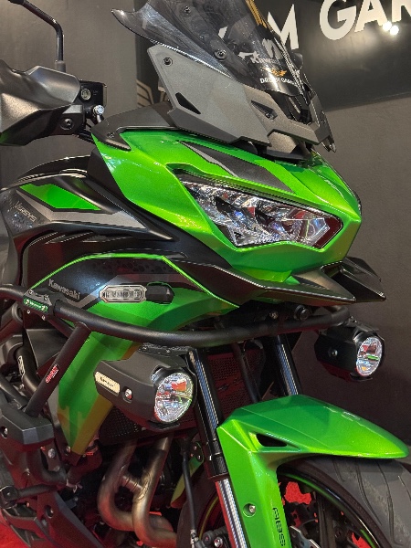 KAWASAKI VERSYS TOURER 650 /2023 EXCLUSIVO VEÍCULOS SANTA CRUZ DO SUL / Carros no Vale