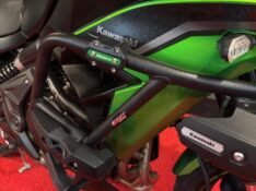 KAWASAKI VERSYS TOURER 650 /2023 EXCLUSIVO VEÍCULOS SANTA CRUZ DO SUL / Carros no Vale