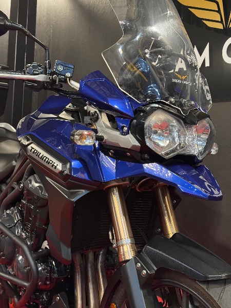 TRIUMPH TIGER 1200 EXPLORER /2014 EXCLUSIVO VEÍCULOS SANTA CRUZ DO SUL / Carros no Vale