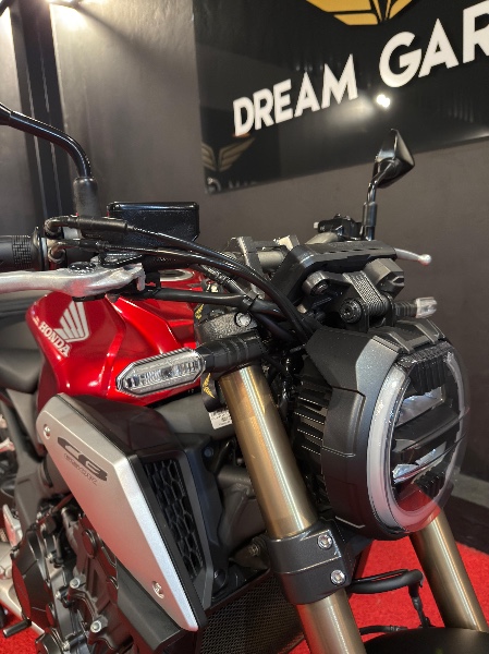 HONDA MOTOS CB 650 F /2021 EXCLUSIVO VEÍCULOS SANTA CRUZ DO SUL / Carros no Vale