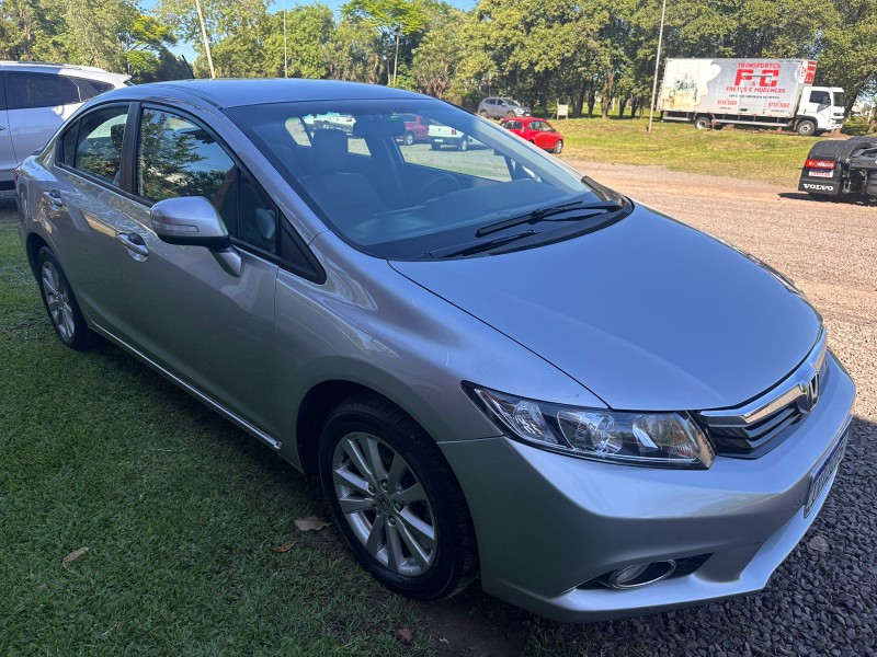 HONDA CIVIC LXR 2014/2014 MENEGHINI VEÍCULOS ARROIO DO MEIO / Carros no Vale