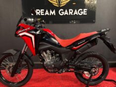 HONDA MOTOS XRE 300 /2025 EXCLUSIVO VEÍCULOS SANTA CRUZ DO SUL / Carros no Vale