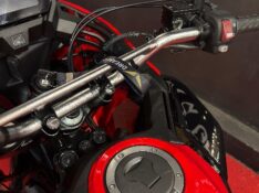 HONDA MOTOS XRE 300 /2025 EXCLUSIVO VEÍCULOS SANTA CRUZ DO SUL / Carros no Vale