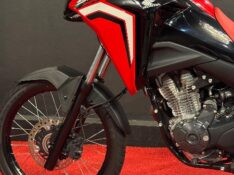 HONDA MOTOS XRE 300 /2025 EXCLUSIVO VEÍCULOS SANTA CRUZ DO SUL / Carros no Vale
