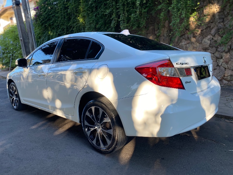 HONDA CIVIC LXR 2.0 FLEXONE 16V 2015/2016 ESTAÇÃO DO CARRO ESTRELA / Carros no Vale