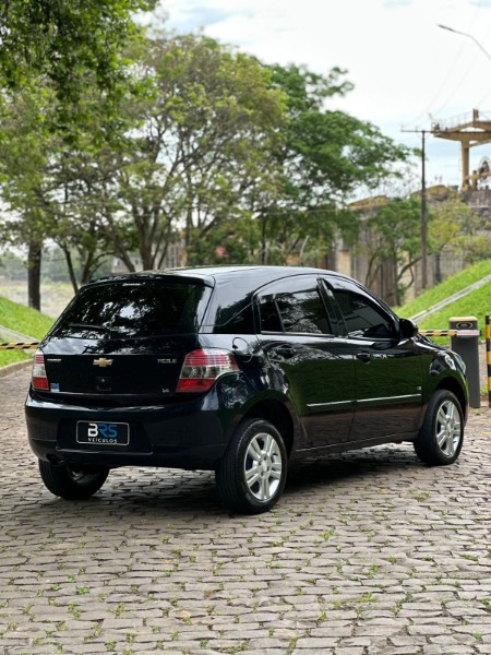 CHEVROLET AGILE 1.4 LTZ 8V 2009/2010 BRS VEÍCULOS BOM RETIRO DO SUL / Carros no Vale