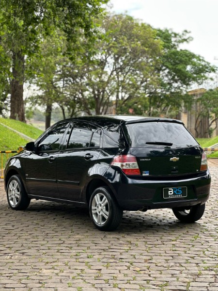 CHEVROLET AGILE 1.4 LTZ 8V 2009/2010 BRS VEÍCULOS BOM RETIRO DO SUL / Carros no Vale