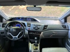 HONDA CIVIC 2.0 LXR 16V 2015/2015 BRS VEÍCULOS BOM RETIRO DO SUL / Carros no Vale