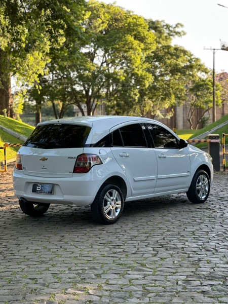 CHEVROLET AGILE 1.4 LTZ 8V 2011/2011 BRS VEÍCULOS BOM RETIRO DO SUL / Carros no Vale