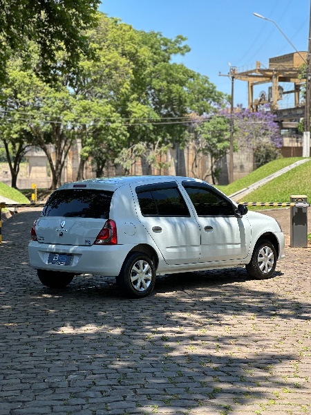 RENAULT CLIO 1.0 /2014 BRS VEÍCULOS BOM RETIRO DO SUL / Carros no Vale RENAULT CLIO 1.0 /2014 BRS VEÍCULOS BOM RETIRO DO SUL / Carros no Vale