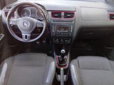 VOLKSWAGEN FOX 1.6 ROCK IN RIO 2013/2014 ALTERNATIVA VEÍCULOS LAJEADO / Carros no Vale