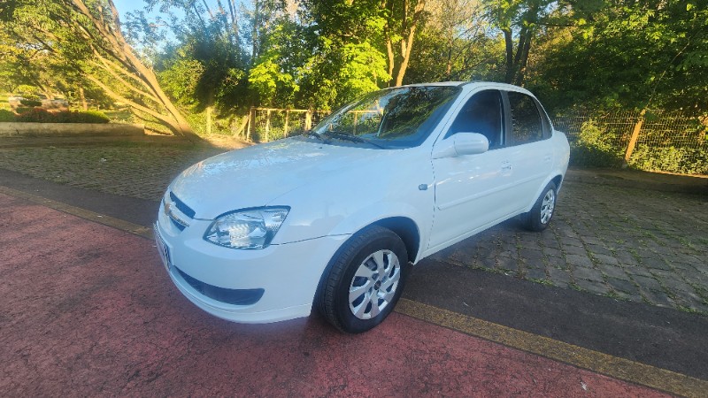 CHEVROLET CLASSIC 1.0 LS 2013/2014 FERNANDO AUTOMÓVEIS | REVENDA DE CARROS ARROIO DO MEIO ARROIO DO MEIO / Carros no Vale