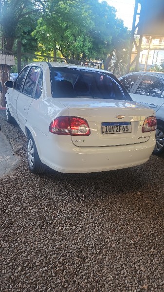 CHEVROLET CLASSIC 1.0 LS 2013/2014 FERNANDO AUTOMÓVEIS | REVENDA DE CARROS ARROIO DO MEIO ARROIO DO MEIO / Carros no Vale
