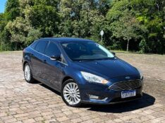 FORD FOCUS SEDAN FASTBACK TITANIUM 2.0 16V 2016 2016/2016 BOSCO AUTOMÓVEIS GUAPORÉ / Carros no Vale