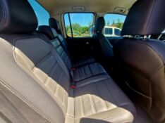VOLKSWAGEN AMAROK 3.0 HIGHLINE 4X4 V6 2019/2019 CRUZEIRO MULTIMARCAS CRUZEIRO DO SUL / Carros no Vale